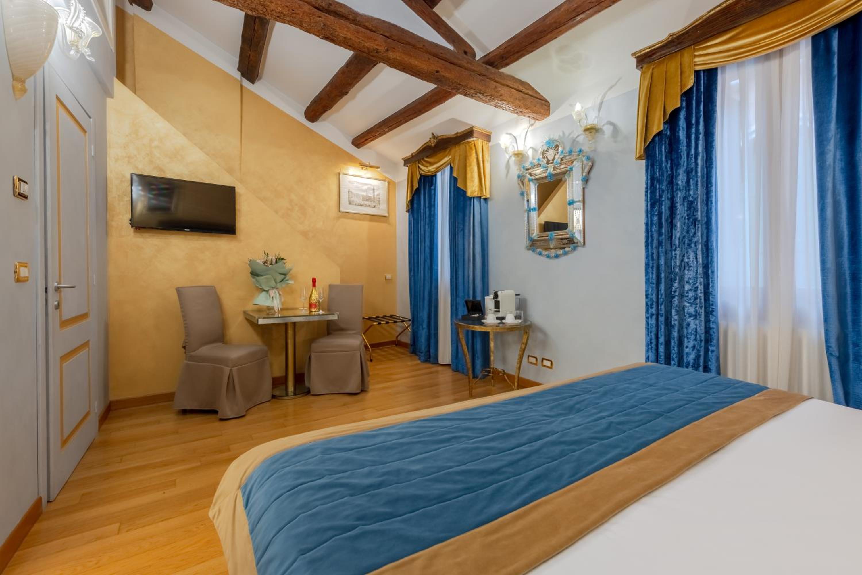 غرفة سوبيريور بسرير كوين، Ca Dell Arte Hotel 8/10
