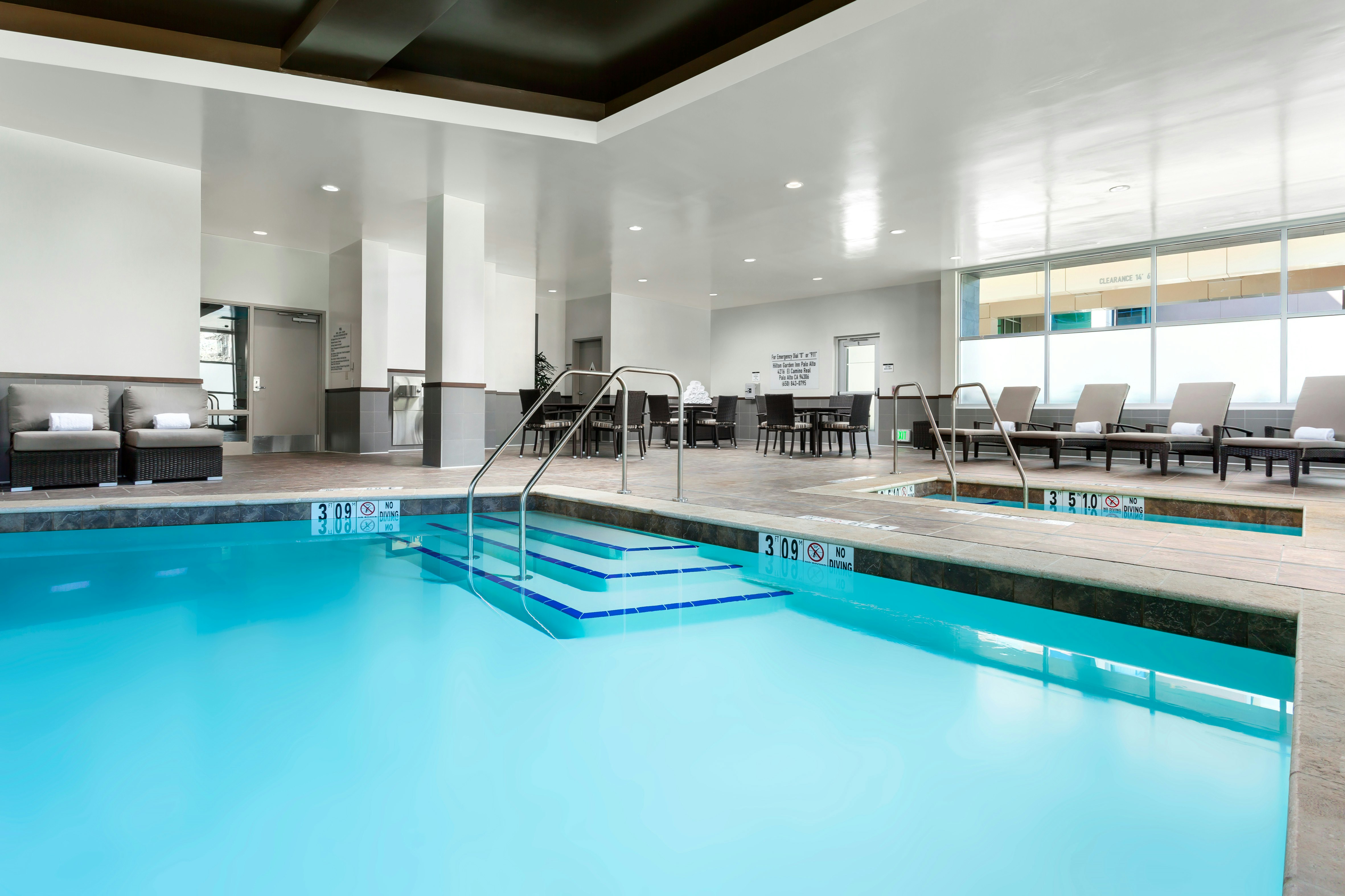 Hilton Garden Inn Palo Alto 24/78