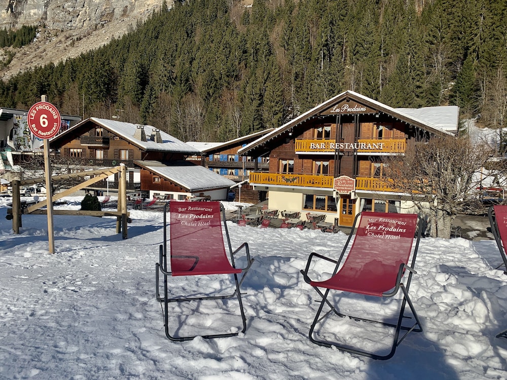 Hotel Les Prodains 37/50