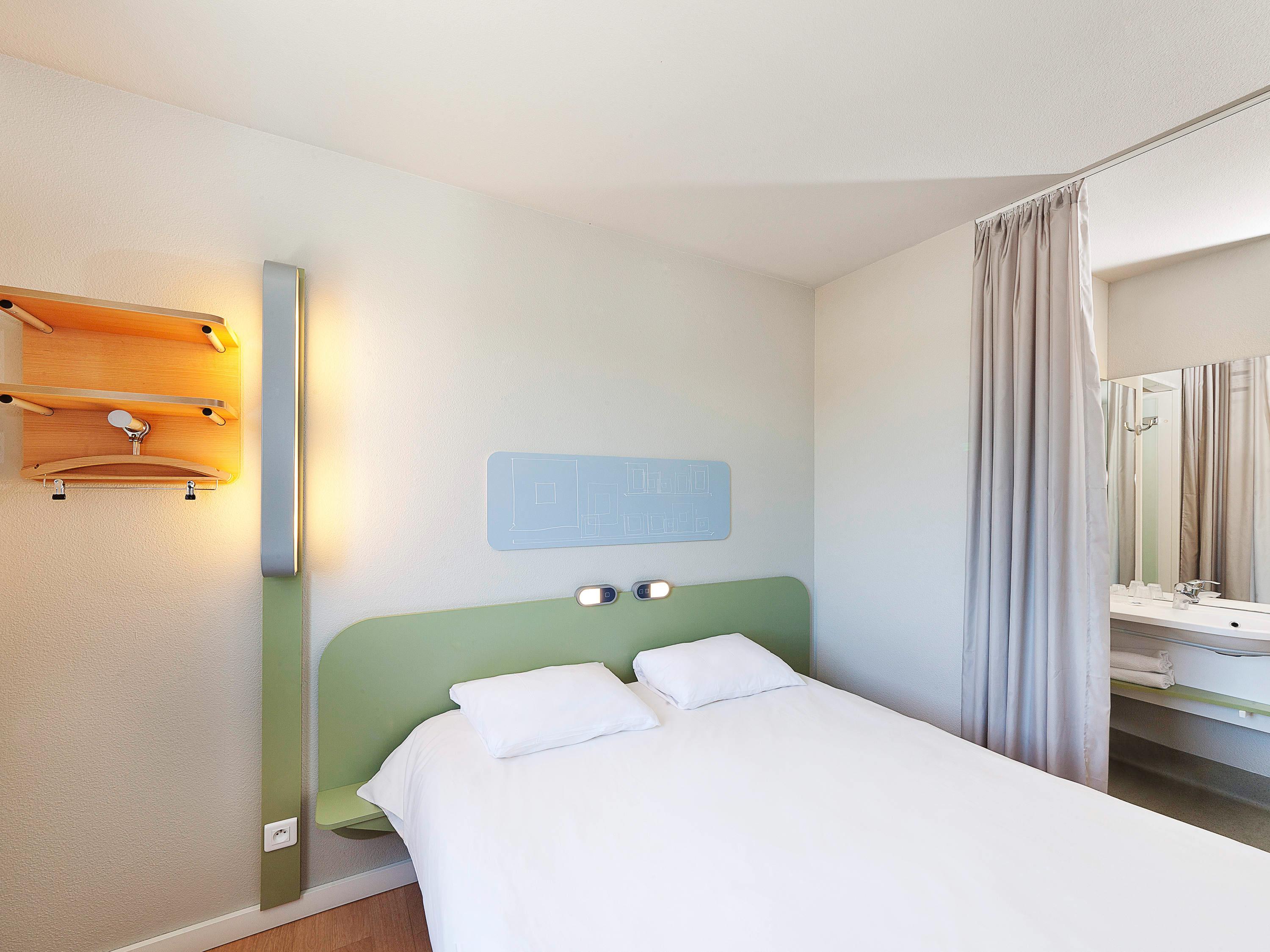 Ibis Budget Saint Gaudens 15/52