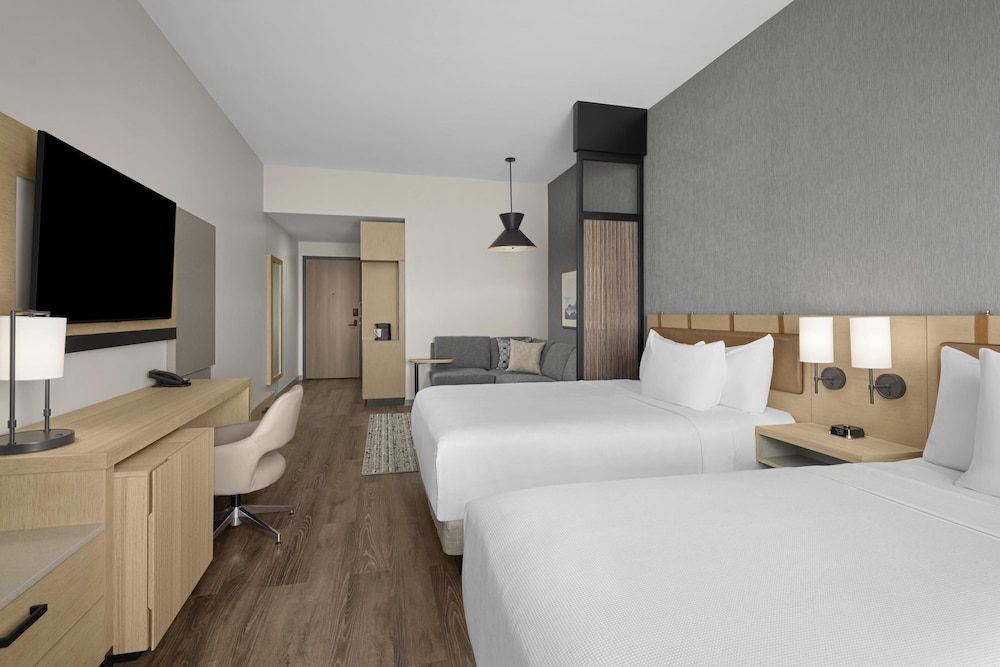 Hyatt Place Bozeman Yellowstone Airport 15/49