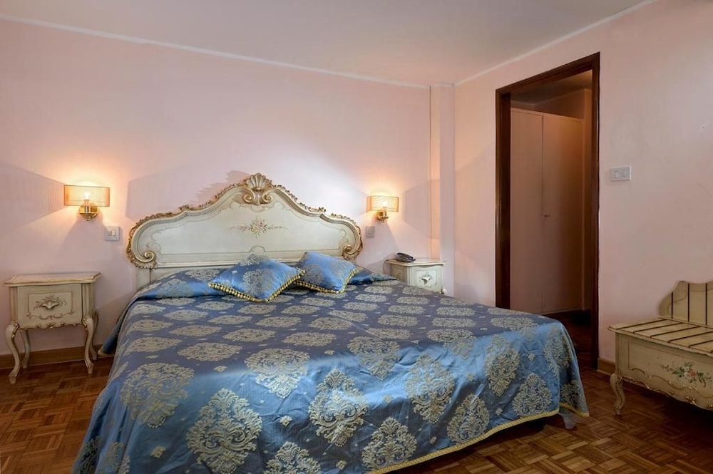 San Marco Palace 21/68
