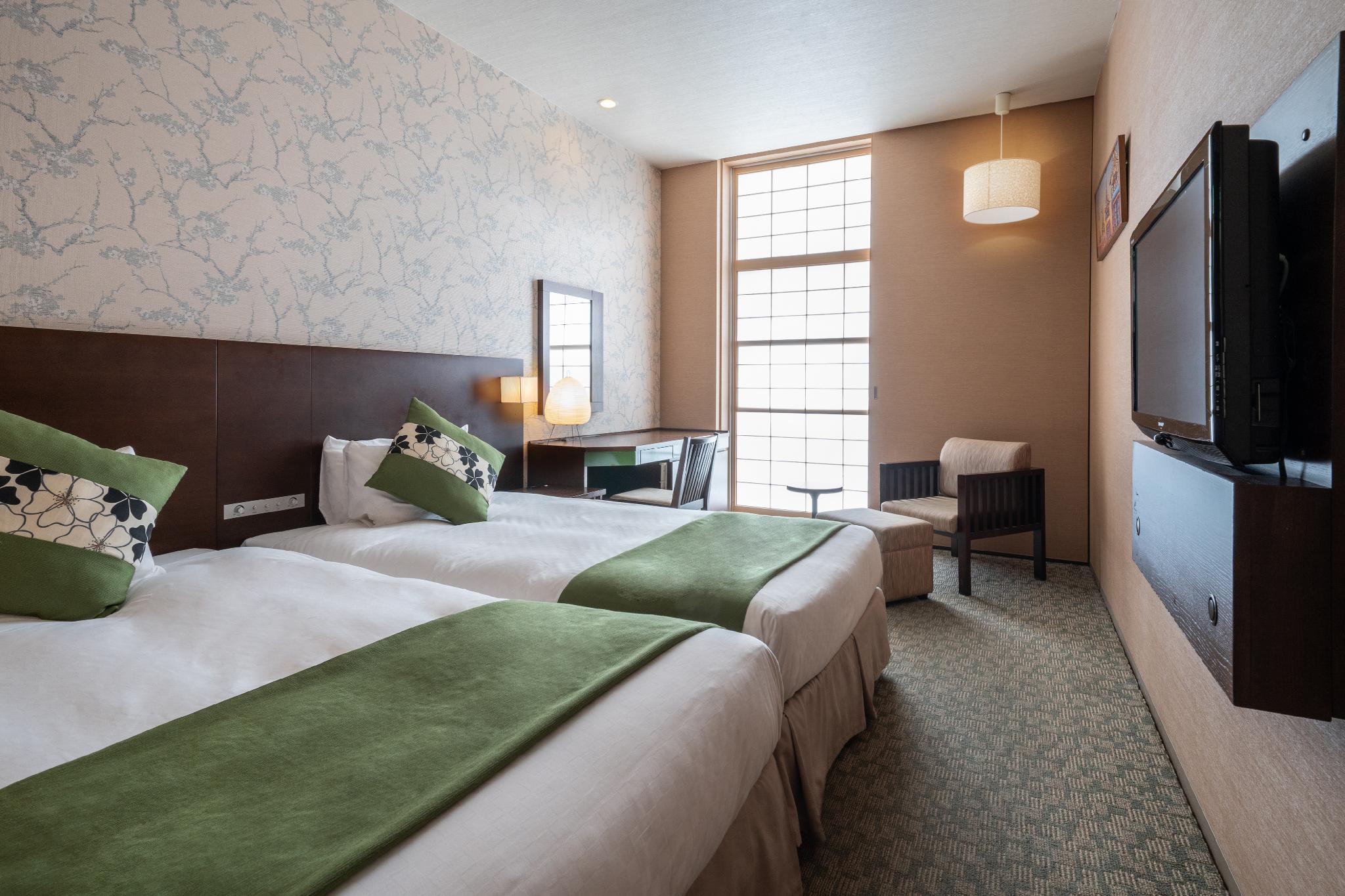 SUPERIOR, TWIN BEDS