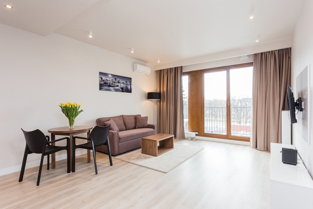 Platinum Residence Mokotow 33/42