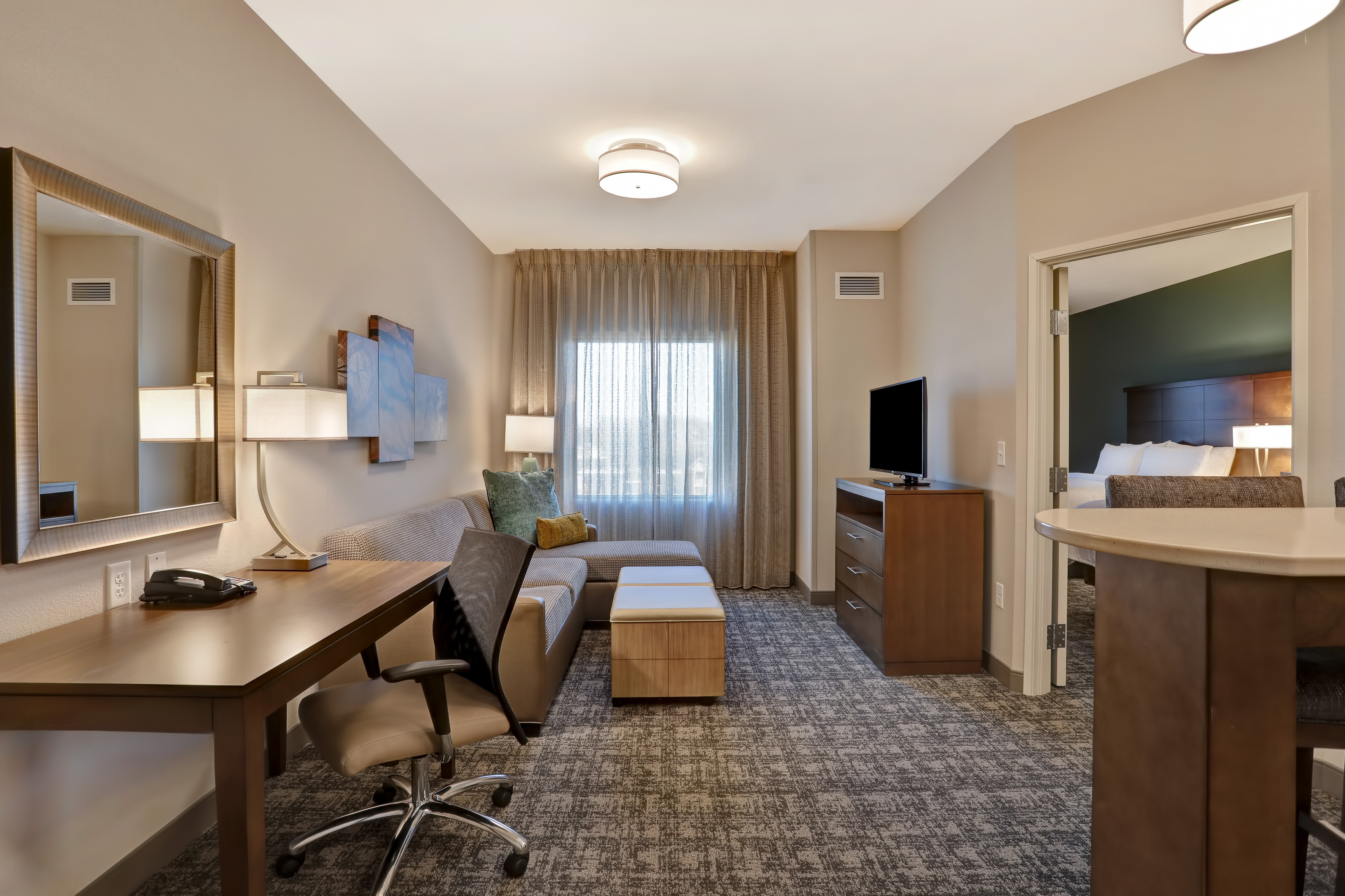 Staybridge Suites Overland Park - Kansas City S 62/69