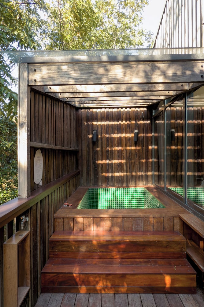Meijie Mountain Hotspring Resort 9/43
