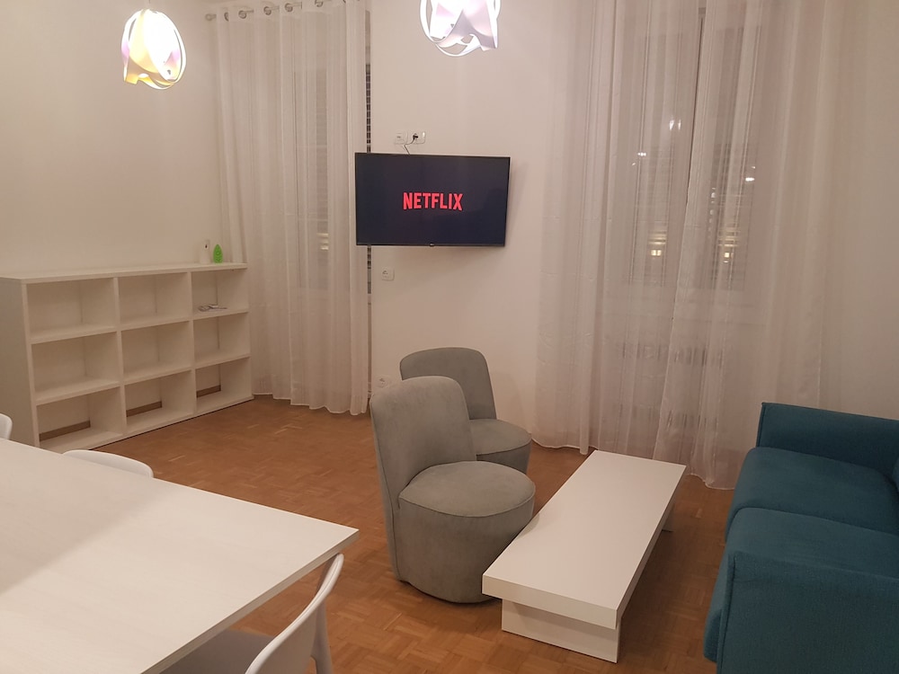Trieste Center Rooms & Apartments 16/35
