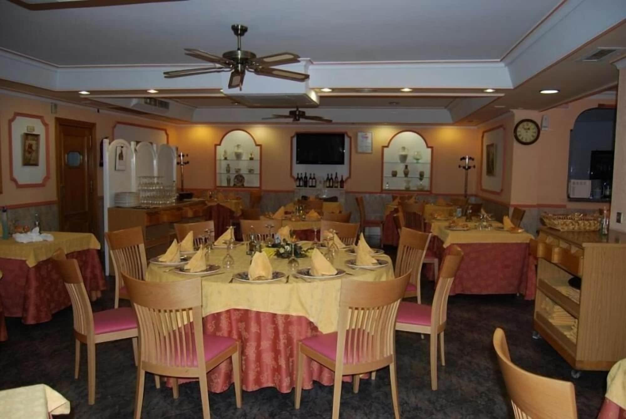 Hotel Trajano 11/20