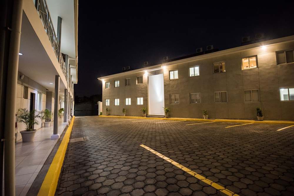 Verona Aparthotel 9/42