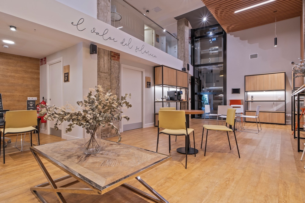 Colectia Hotel Ondarreta 24/38