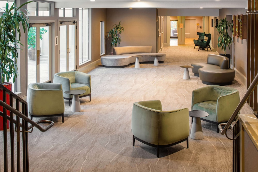 Toll House Hotel Los Gatos, Tapestry Collection by Hilton 28/50