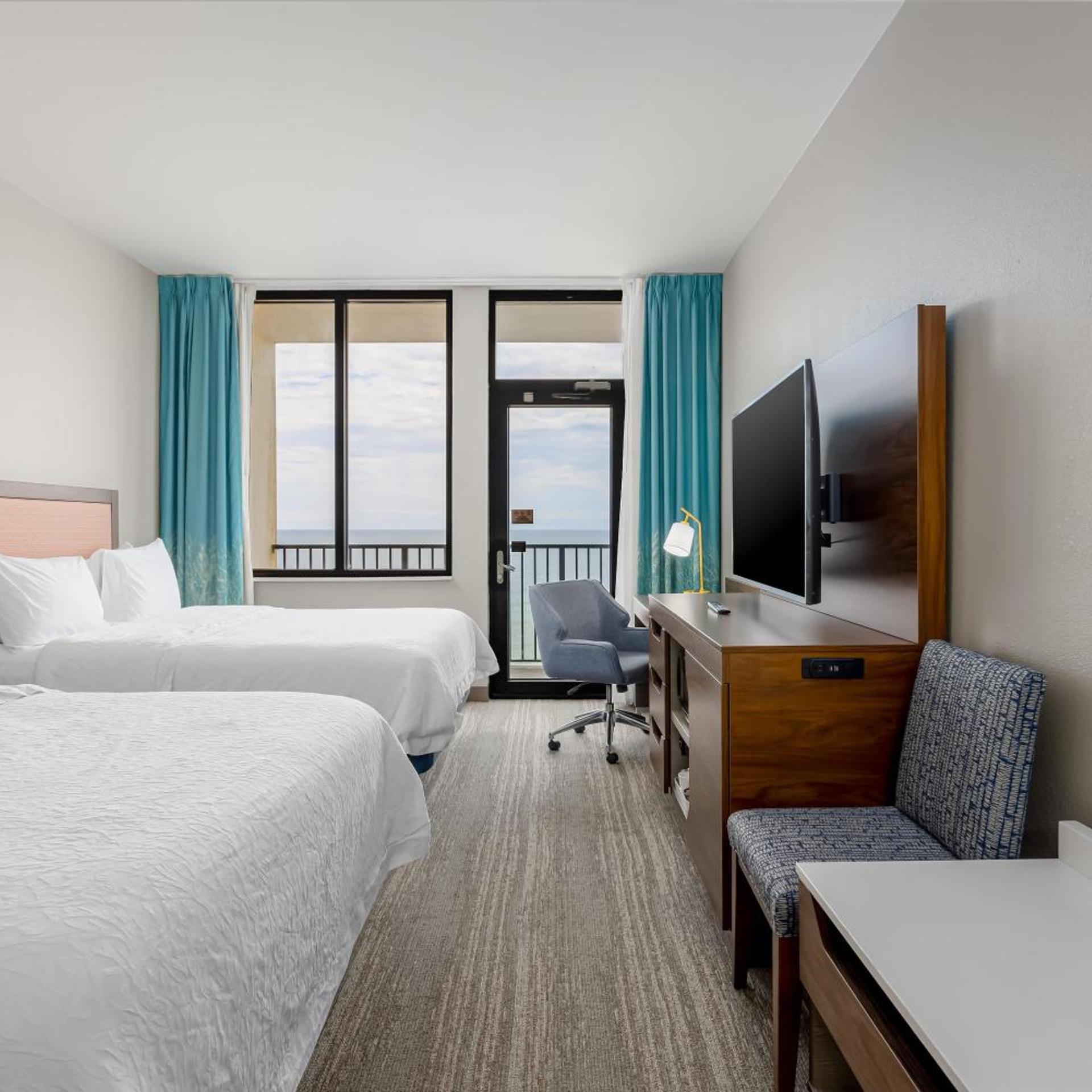 Room, 2 Queen Beds, Ocean View