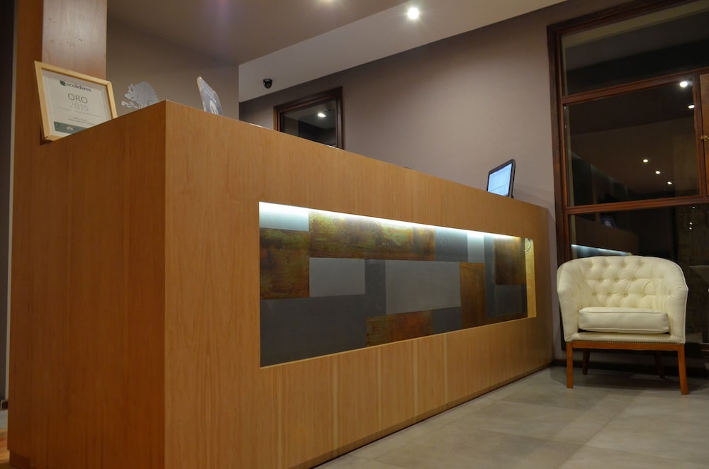 Boutique Hotel And Cabanas Bosque de Nahuel 66/78