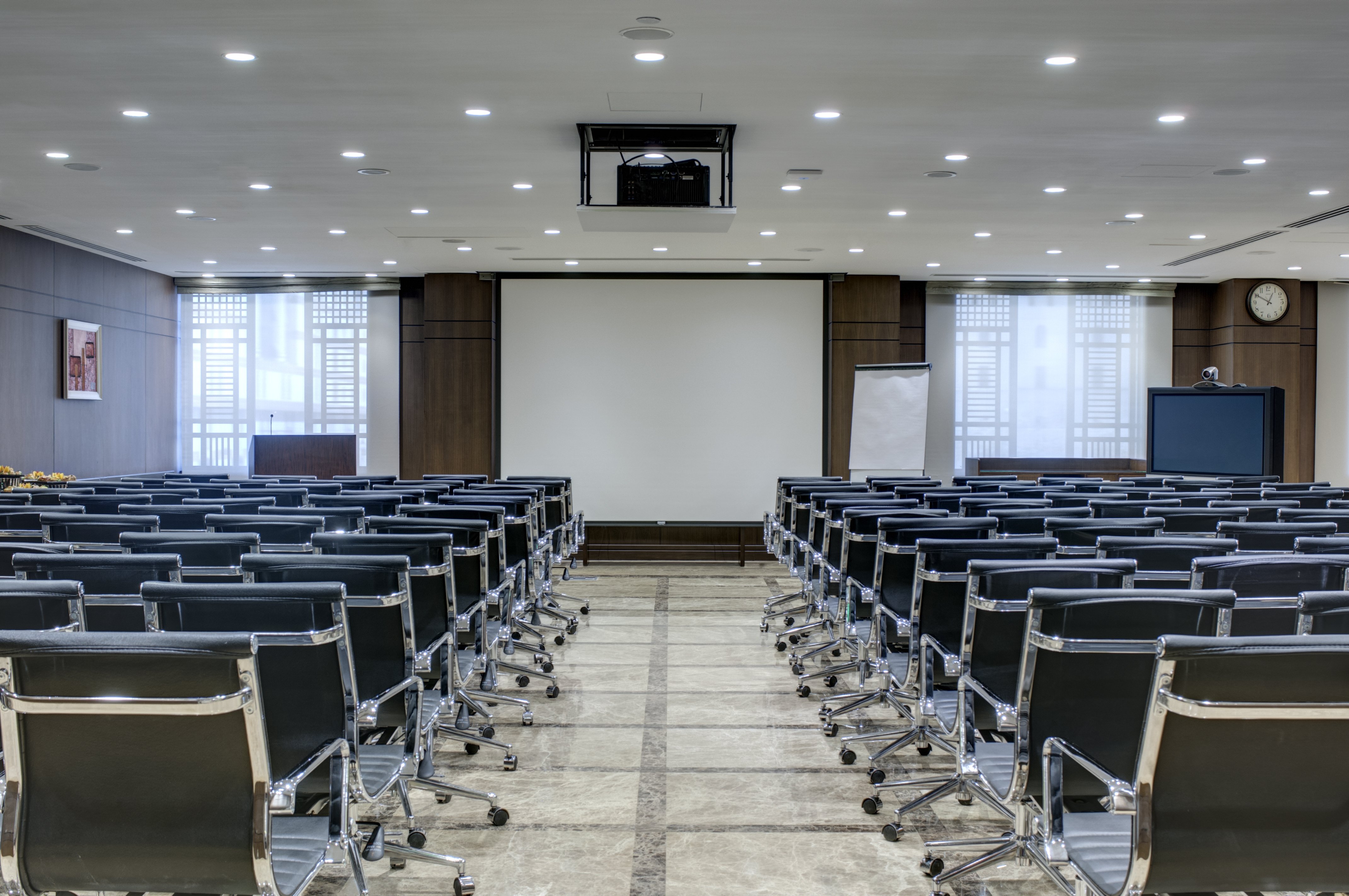 كراون بلازا المدينة(Crowne Plaza Madinah) 57/75