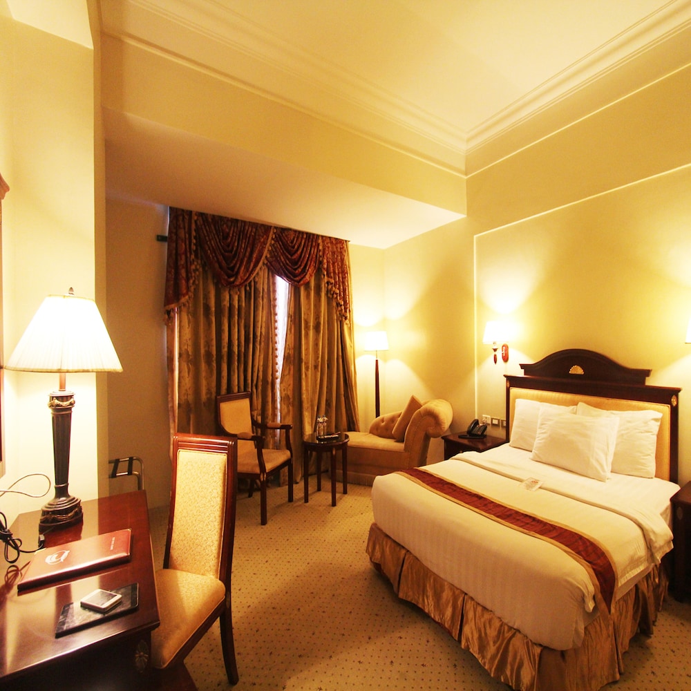 萨罗萨国际大酒店(Sarrosa International Hotel and Residential Suites) 图片3