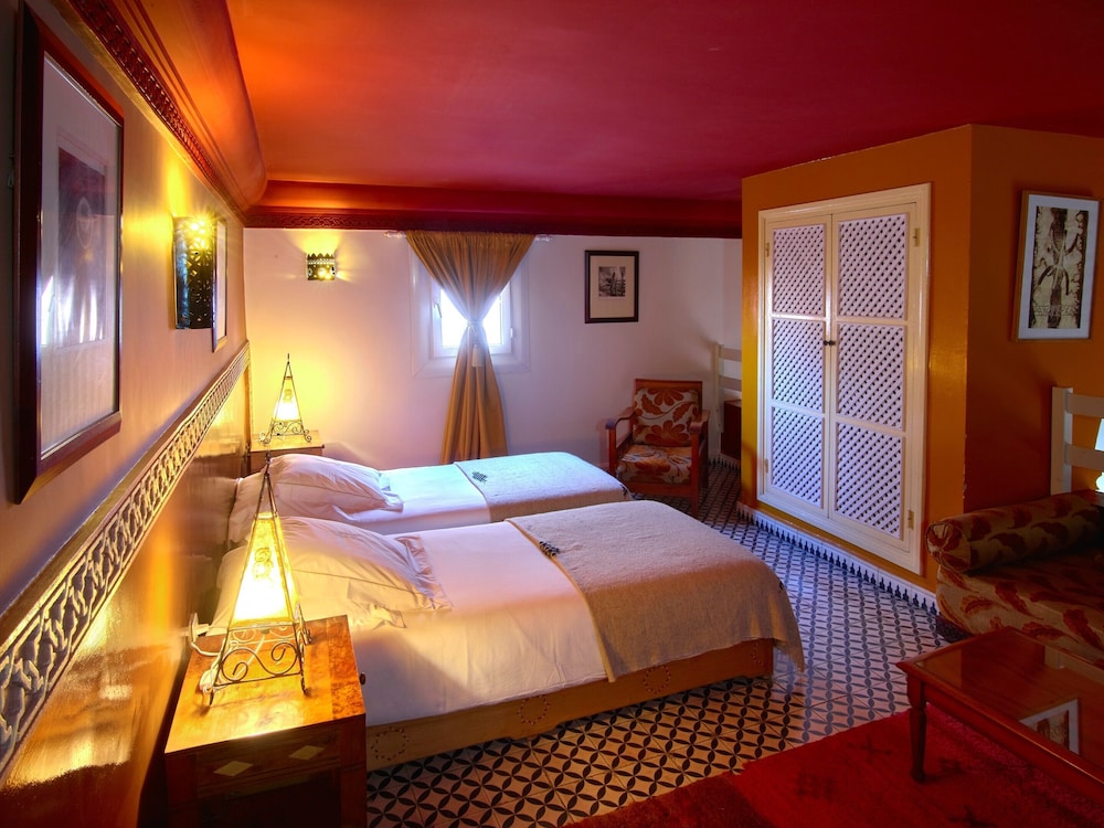 Riad Watier 17/72