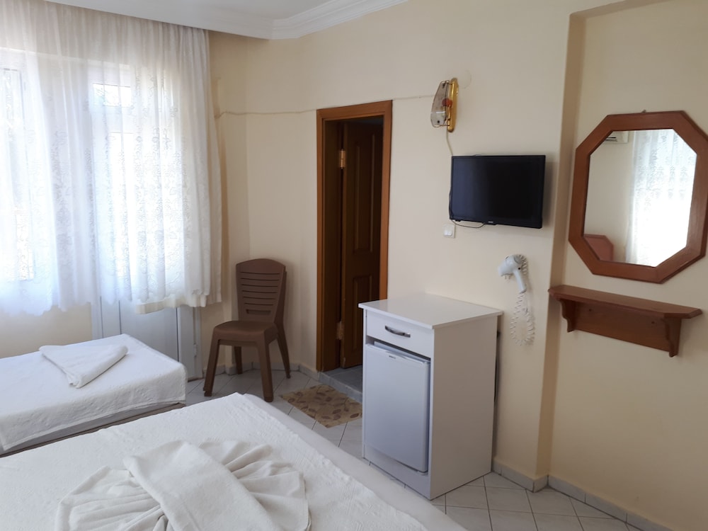 Everest Apart Hotel 16/55