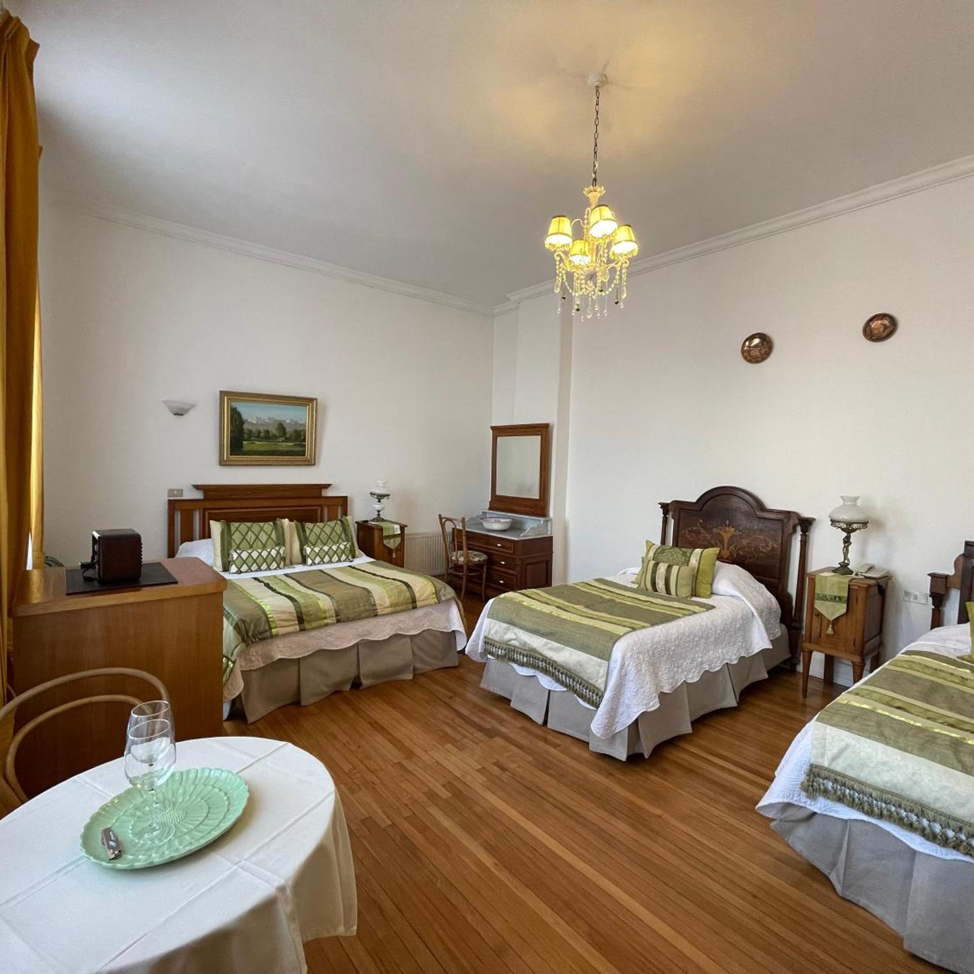 Somerscales Hotel Boutique 22/48
