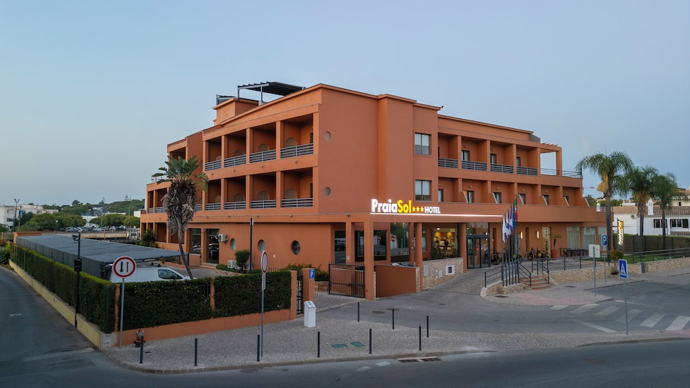 Praia Sol 3/58