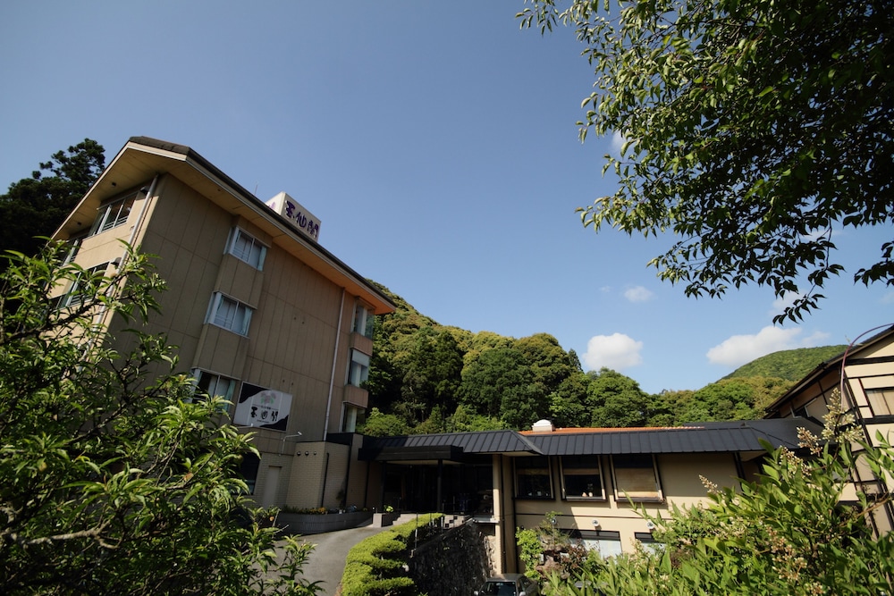 Gyokusenkaku 2/17