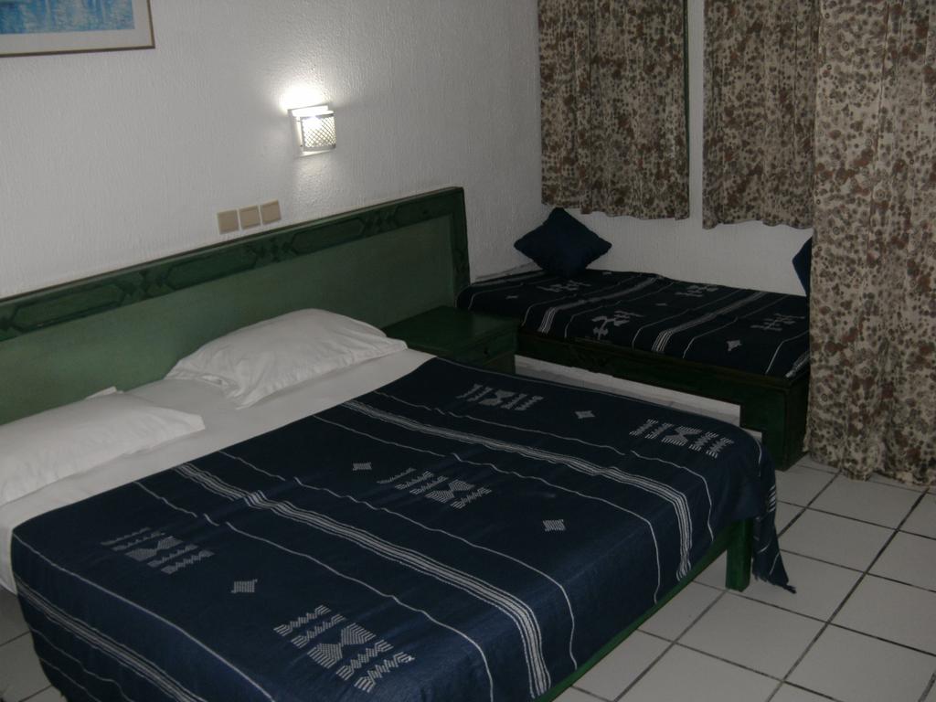 Standard, Double Bed