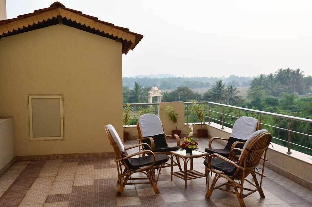 Boshan Hotels 36/50