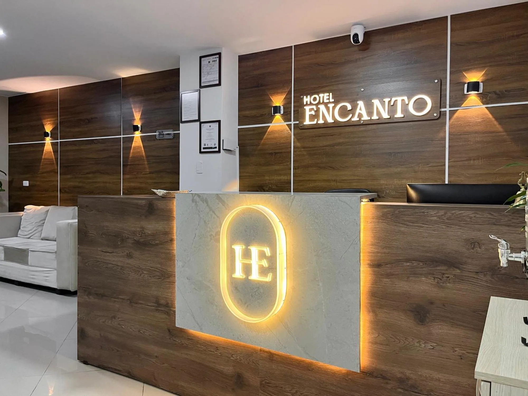 Hotel Encanto 9/29