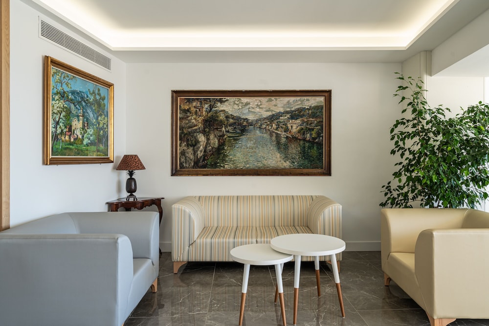 Mirador Hotel 38/74