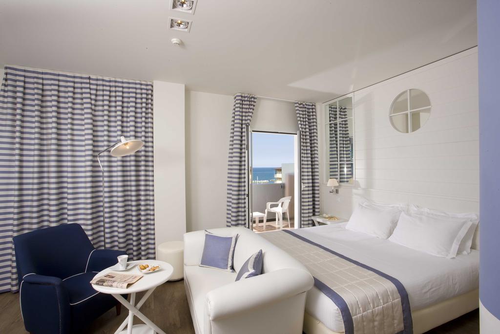 Hotel Panorama 8/19