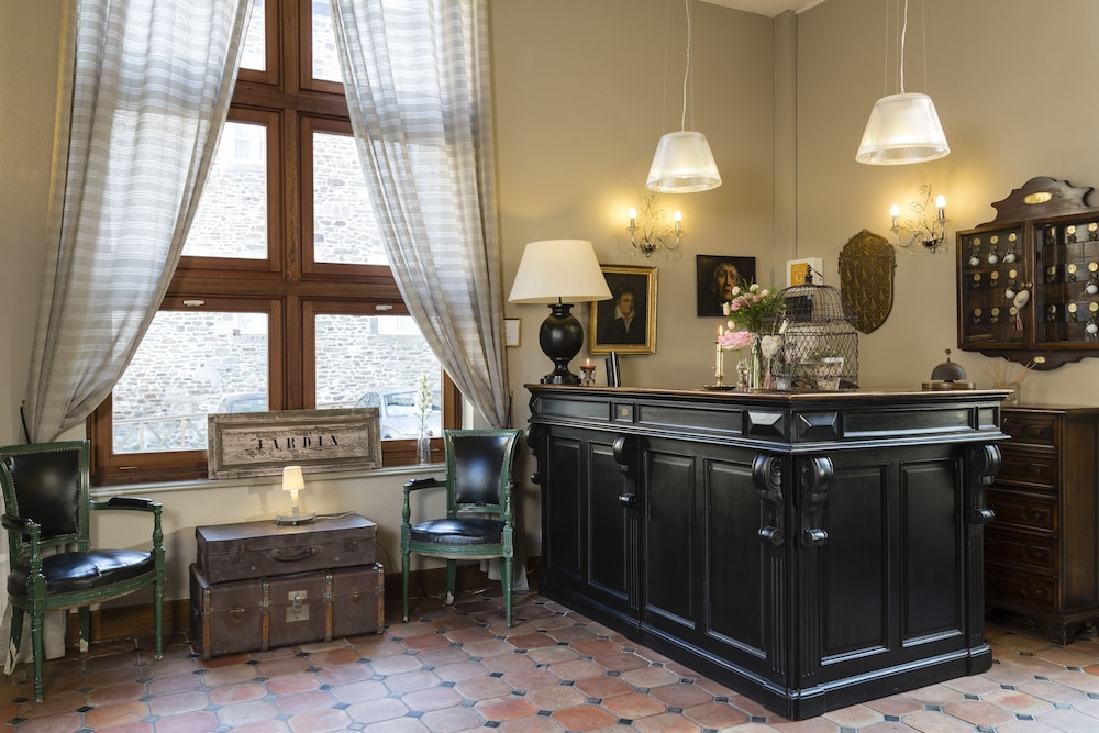 HOTEL ARVOR 3/36