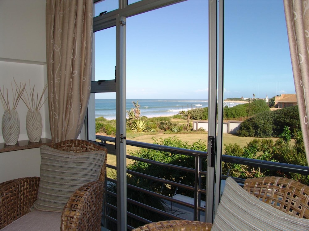 Diaz 15 House on the Bay 17/58