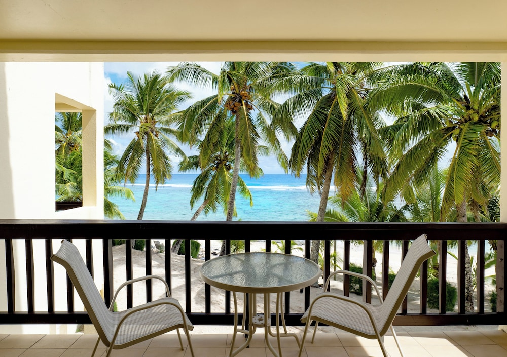 Edgewater Resort 54/71