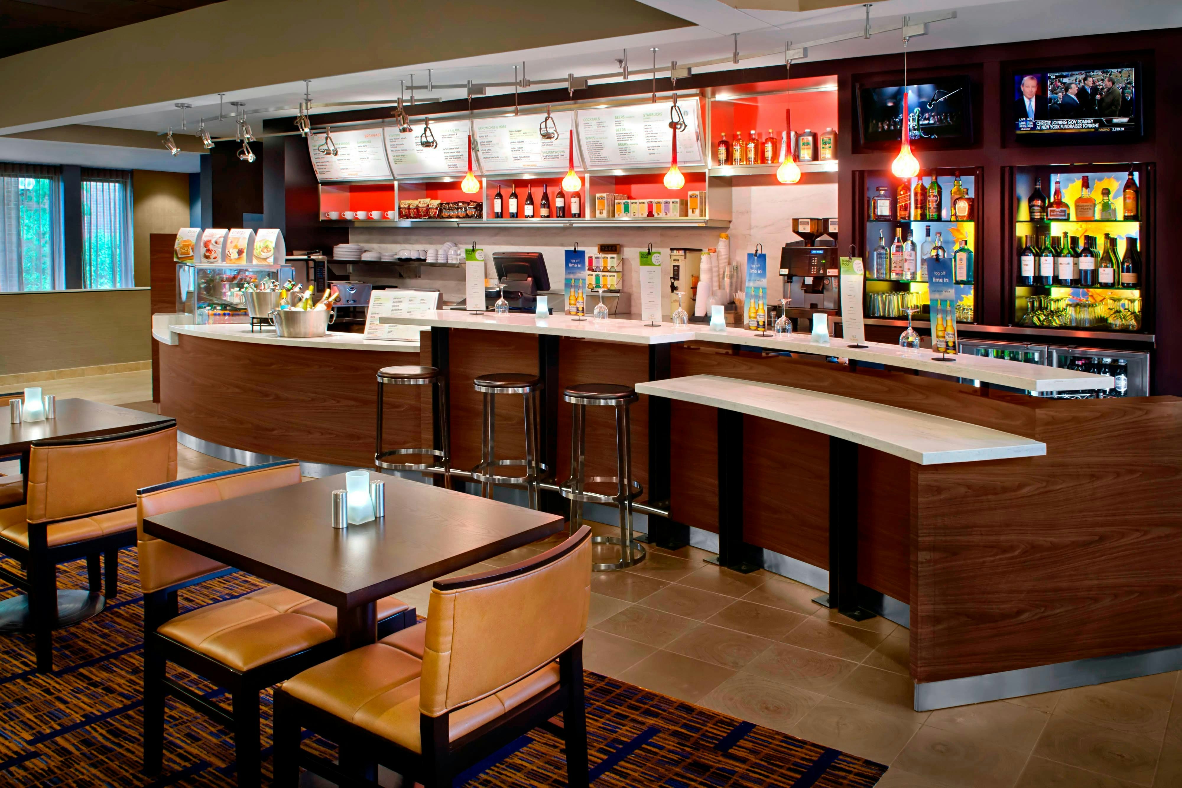 Courtyard by Marriott Hartford Windsor Airport 8/9