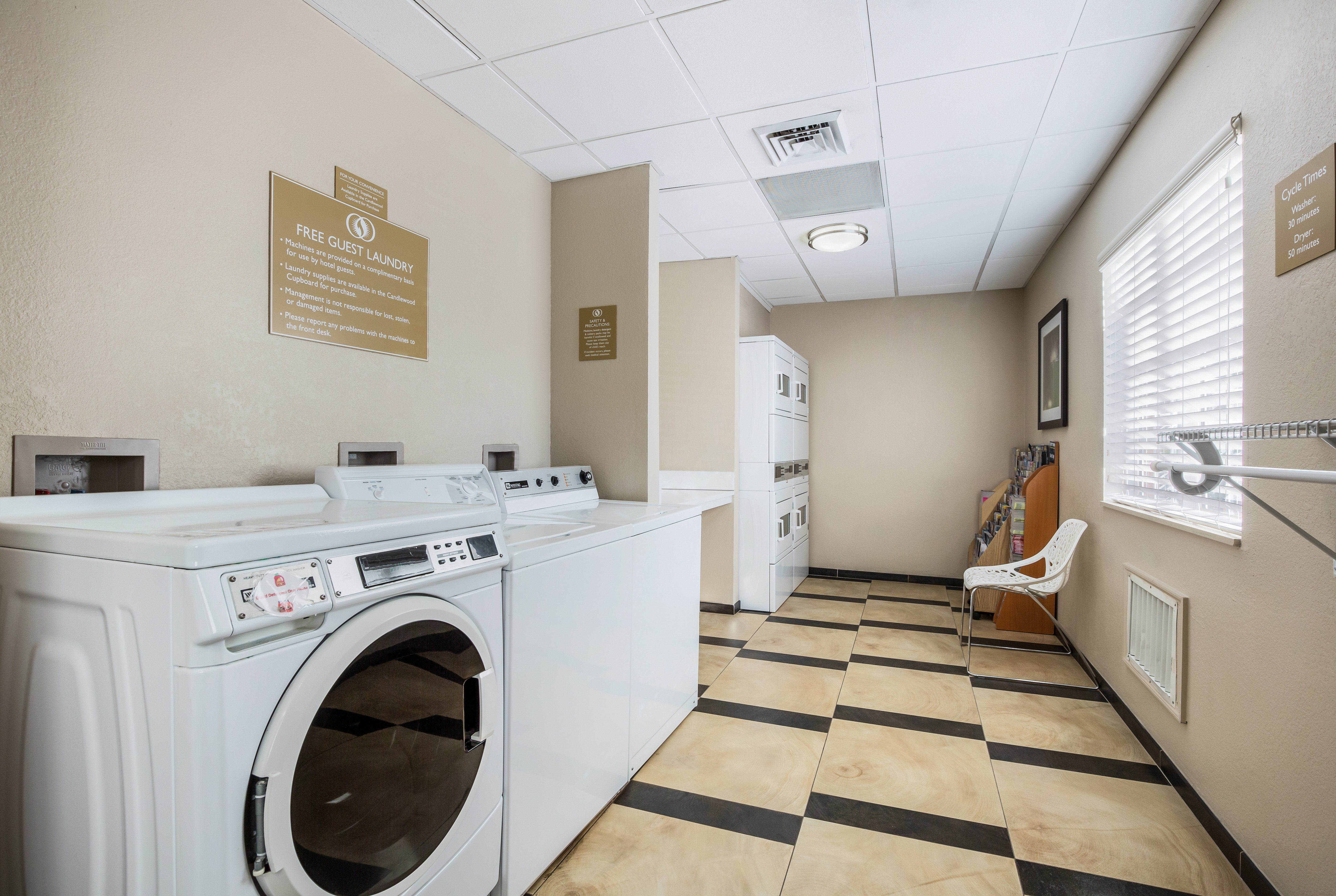 Candlewood Suites Virginia Beach/Norfolk 3/14