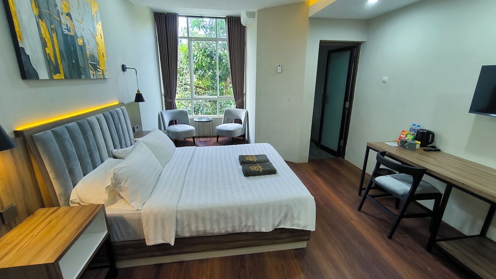 Hotel Kencana Jaya by ZUZU 30/50