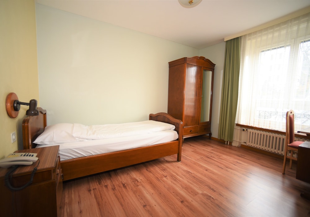 Hotel Limmathof 7/39