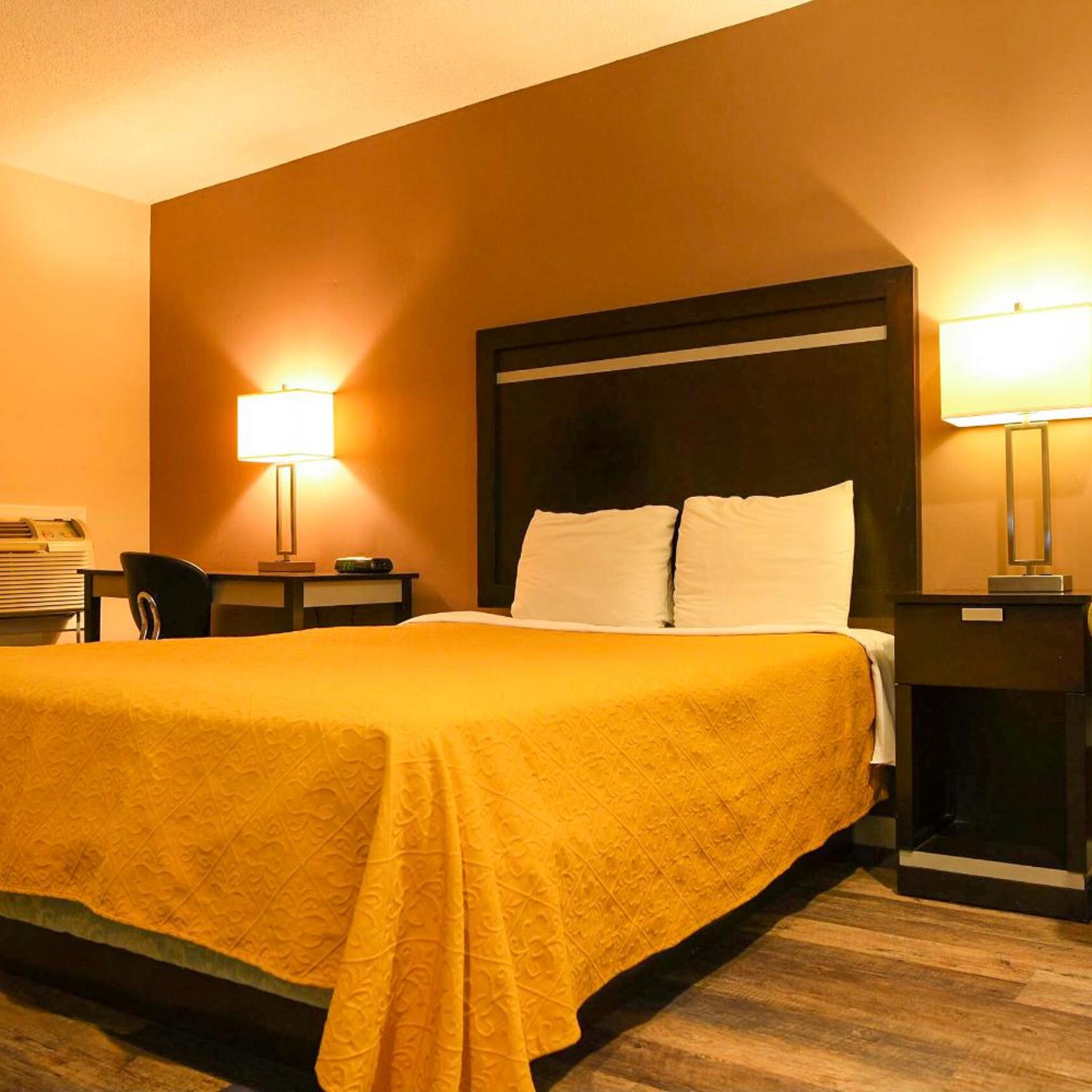 Capital Inn Suites 15/28