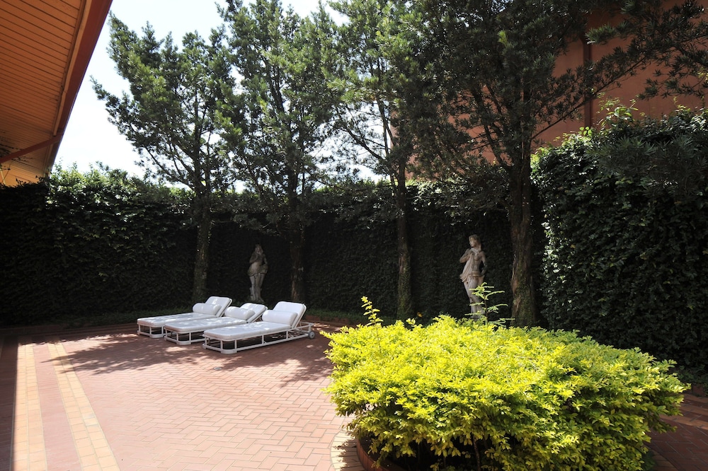 Hotel Villa Rossa 43/50
