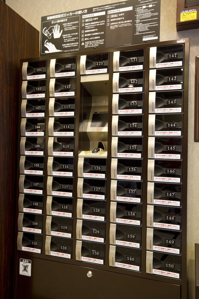Capsule Hotel Anshin Oyado Shinbashi 8/50