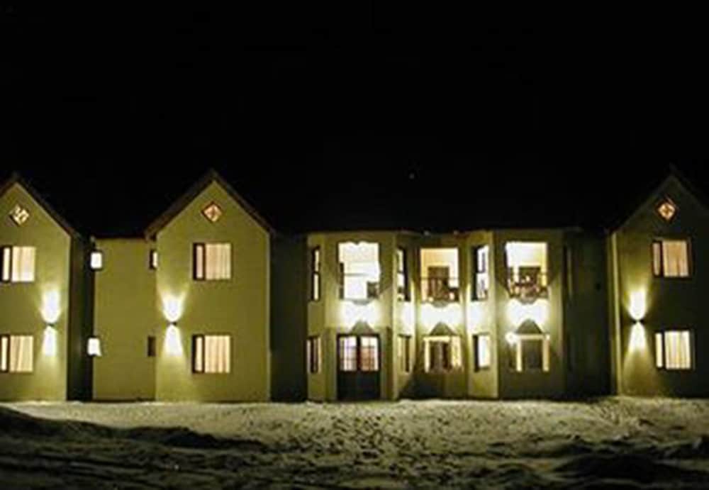 Hosteria Glaciares de La Patagonia 1/53