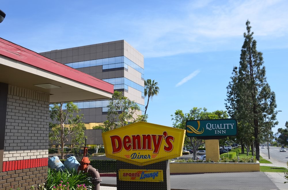 Quality Inn Ontario Airport Convention Center 6/54