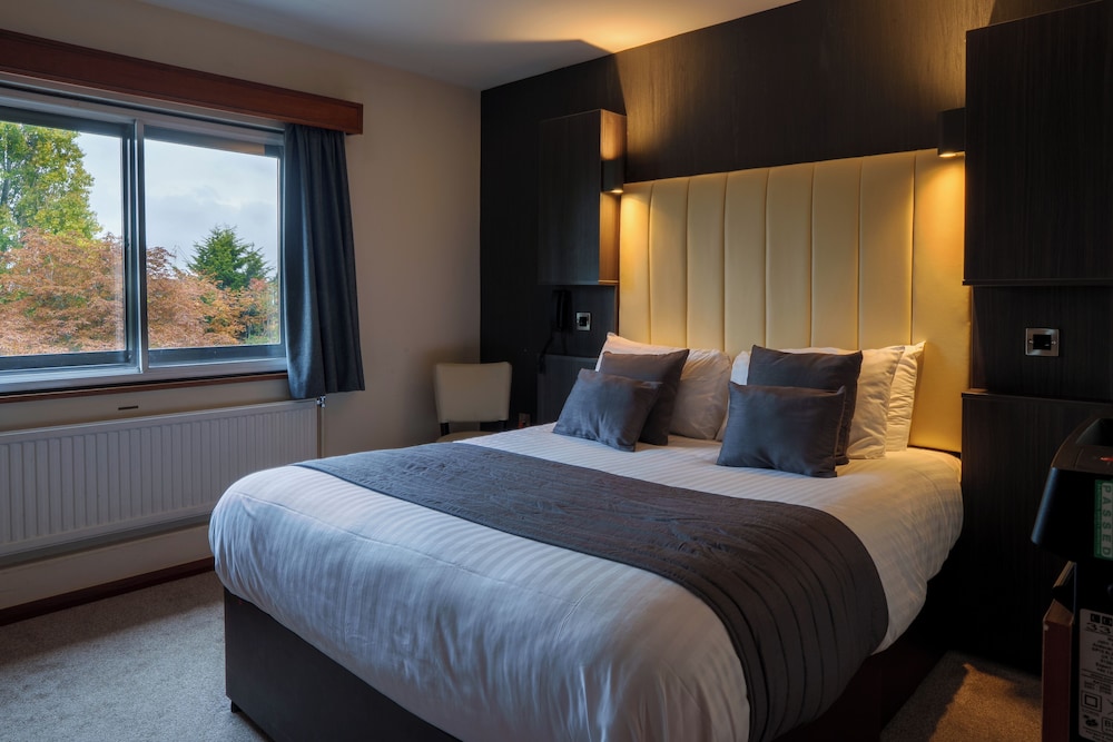 The Arden Hotel & Leisure Club 34/70