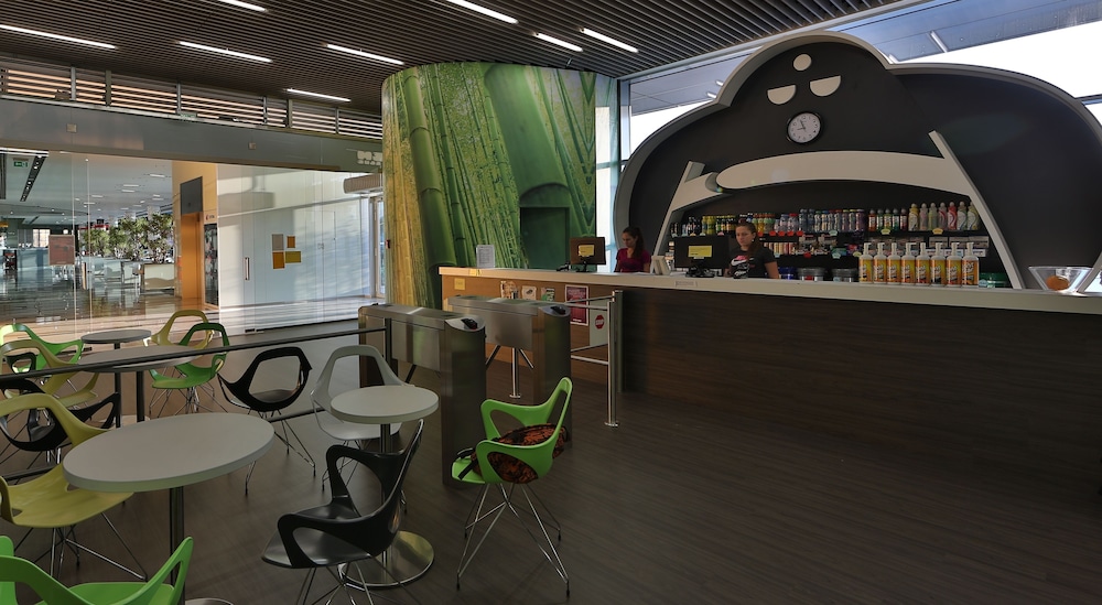 Lindner Hotel Bratislava, Part of Jdv by Hyatt 57/65