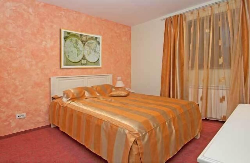 Hotel Bucegi 13/34