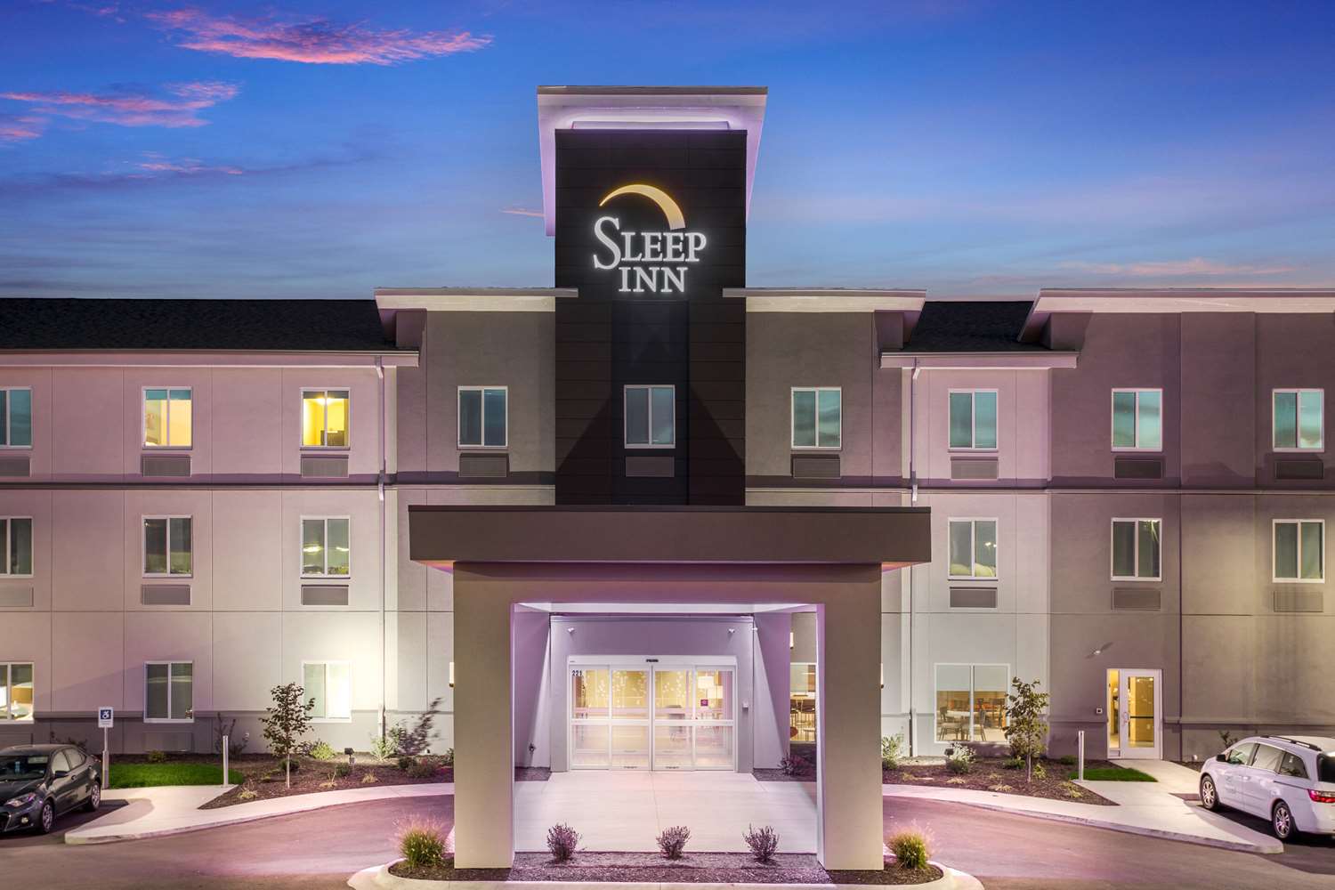 Sleep Inn & Suites Webb City 3/28