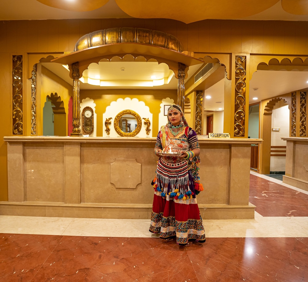 Chokhi Dhani the Palace Hotel 12/74