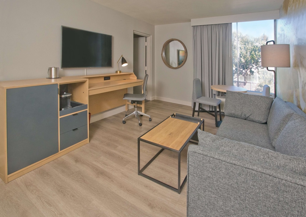 Doubletree By Hilton Chico 33/56