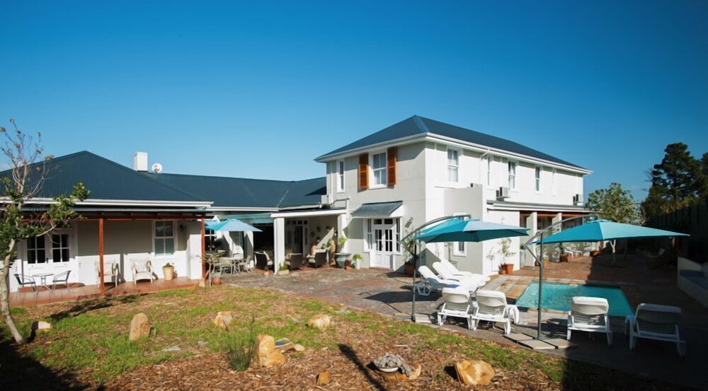 Waterstone Lodge 4/50