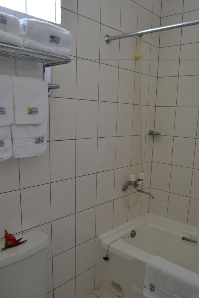 West Plaza Hotel Malakal 39/40