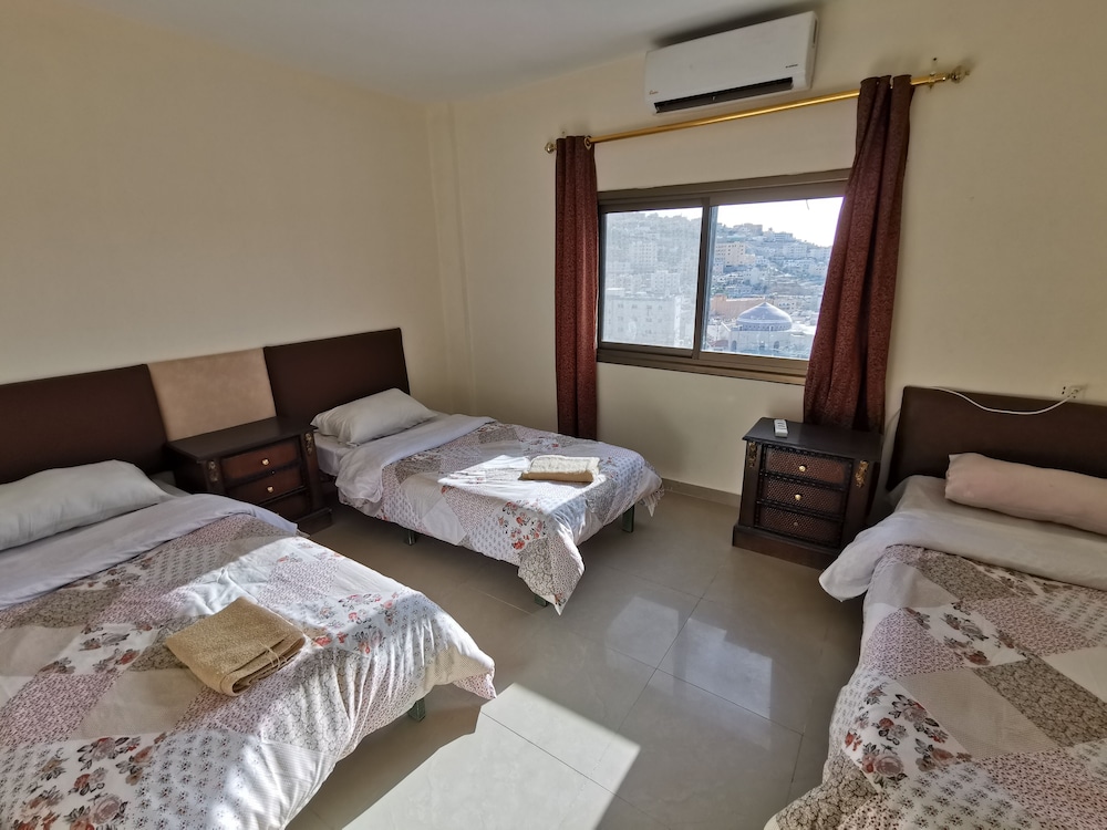 Petra Gate Hotel 8/50